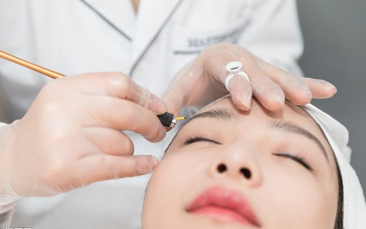 学纹绣大概多少钱？