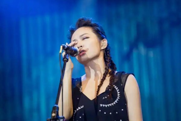 詹雯婷飞儿乐团为什么离开？