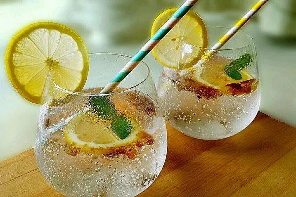 疫情下碳酸饮料销量猛增,这是什么原因造成的?