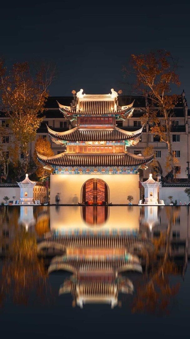 姐姐说我自己的成绩是她的功劳为此向父亲要钱怎么办？