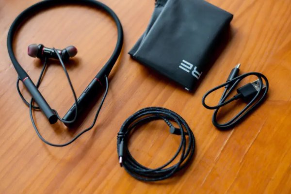 什么牌子的蓝牙耳机音质最好？