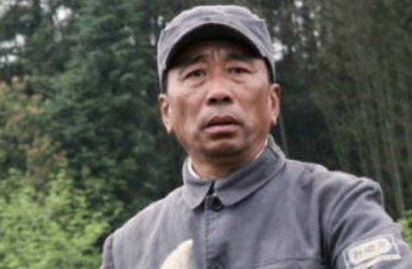 孤军英雄演员表介绍