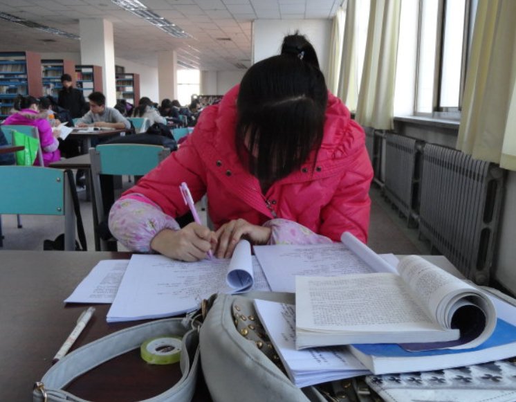 如何看待清华、北大在河南的招生政策？