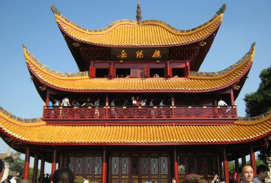 岳阳楼位于哪个省哪座城市