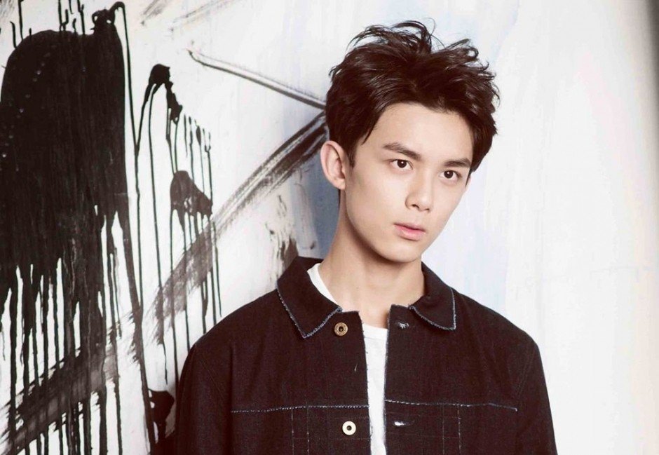 冰雪奇缘中国配音是谁