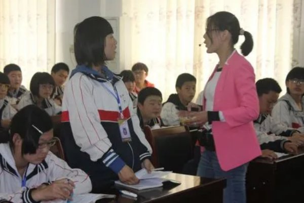 锋芒毕露的意思解释