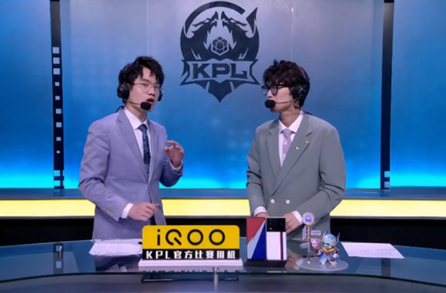 九尾干将莫邪精准命中，闪现出击单杀嬴政可！如何点评九尾的操作？