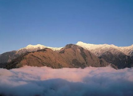 过了这座山的下一句是什么