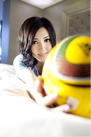 耶律雪儿的个人经历