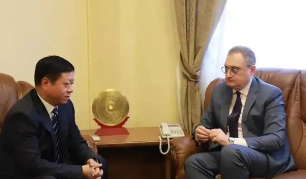 参赞相当于国内什么级别