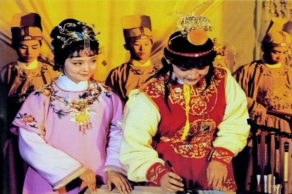 心比天高,命比纸薄是什么意思