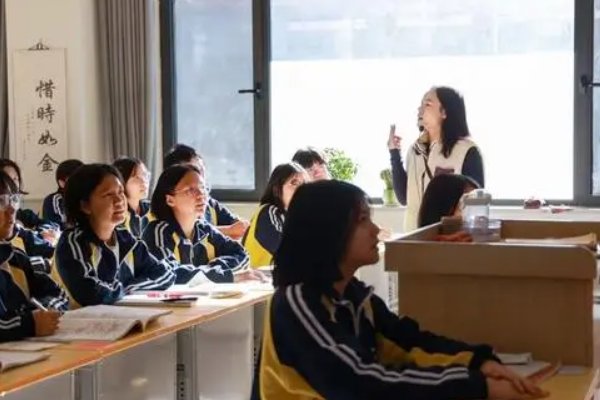 天冷可以不去上课吗