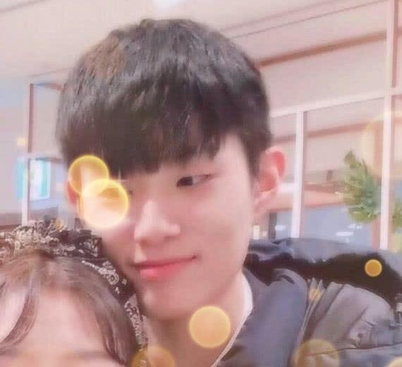 如果和一个男生相处,感觉自己像妹妹。。说明什么?