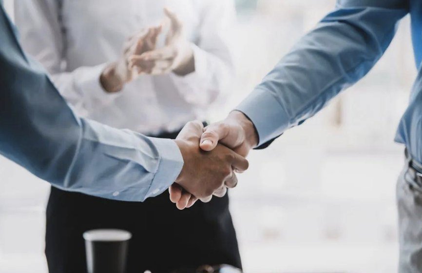 大b和小b的区别是什么？