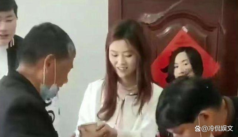 大衣哥朱之文为什么对儿子的态度前后判若两人？网友：错怪亚男了，咋回事？