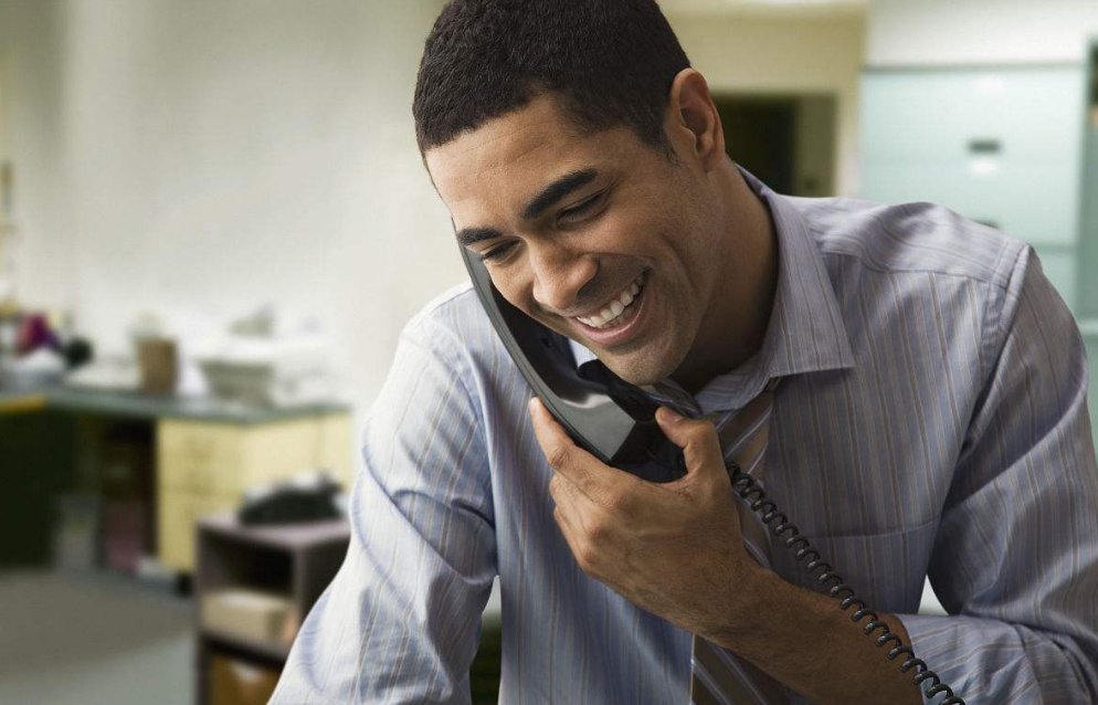 怎么拨打英国手机？