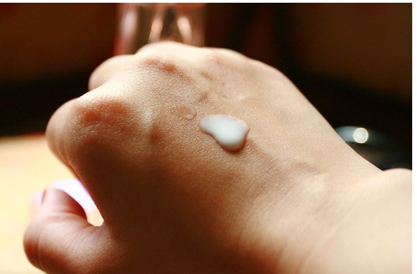 做完后堵上不让流出来作文乳液