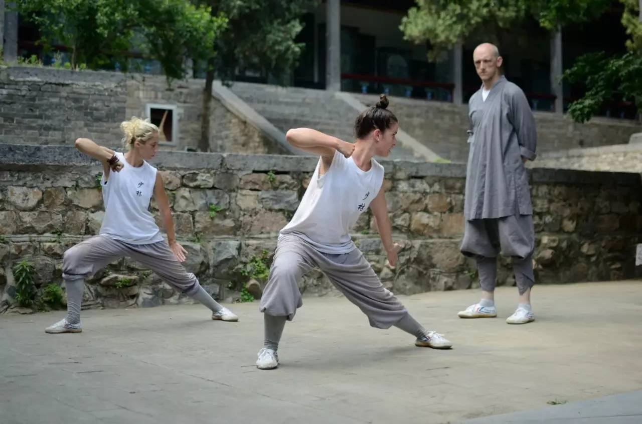 诺贝尔经济学奖得主是中国功夫迷,他为何如此喜欢中国功夫?