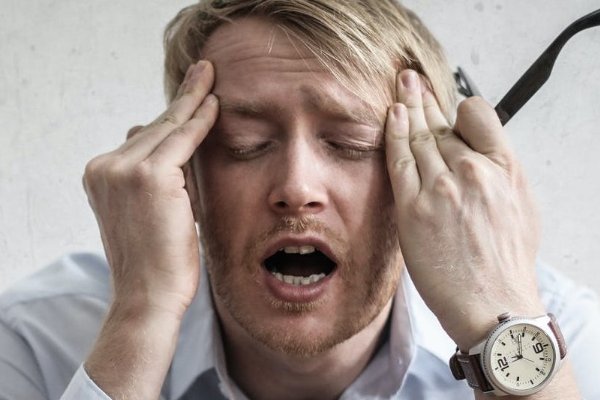 忧心忡忡的含义