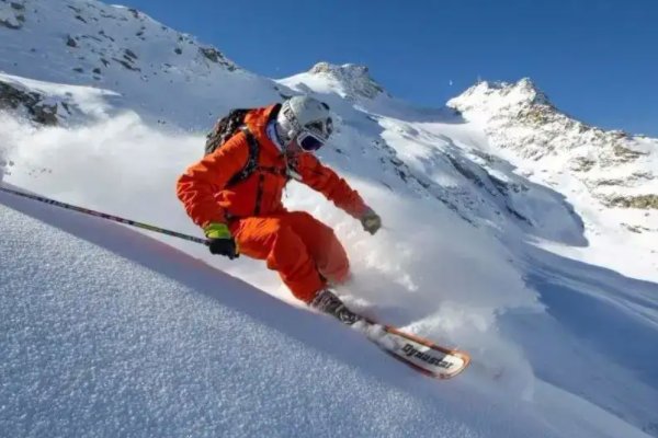 第一届冬奥会在哪里举行的?