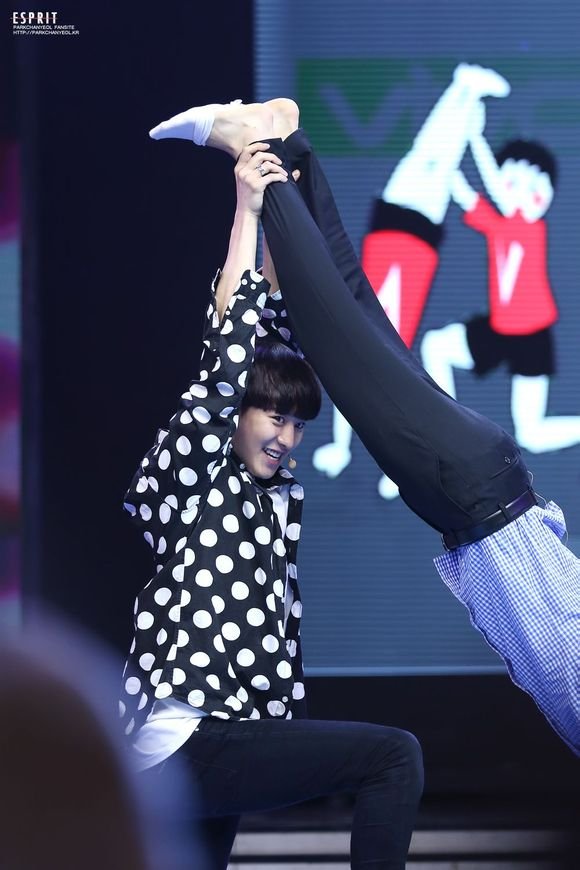 跪求2014一期快乐大本营exo----灿烈 图片【多发几张】