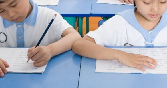 无限遐想的意思是什么