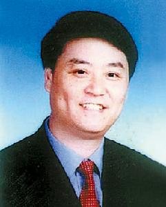 漆权的人物简介