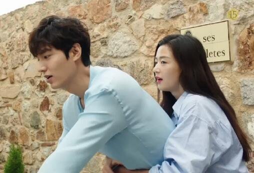 《蓝色大海的传说》在哪里可以看？