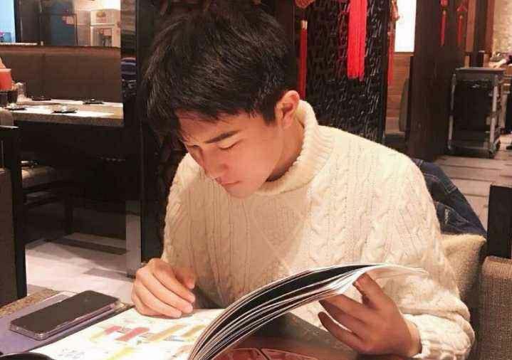 拥有一个二次元的男友是一种什么样的体验?