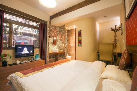 丽江古城流云居客栈的房间设施