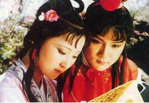 《红楼梦》的英文翻译是什么?