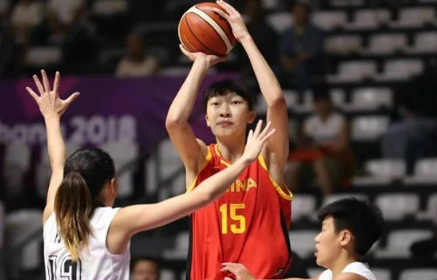 中国女篮韩旭身高多少