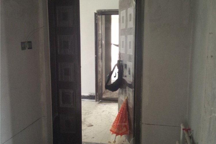 房泰山的人物评价