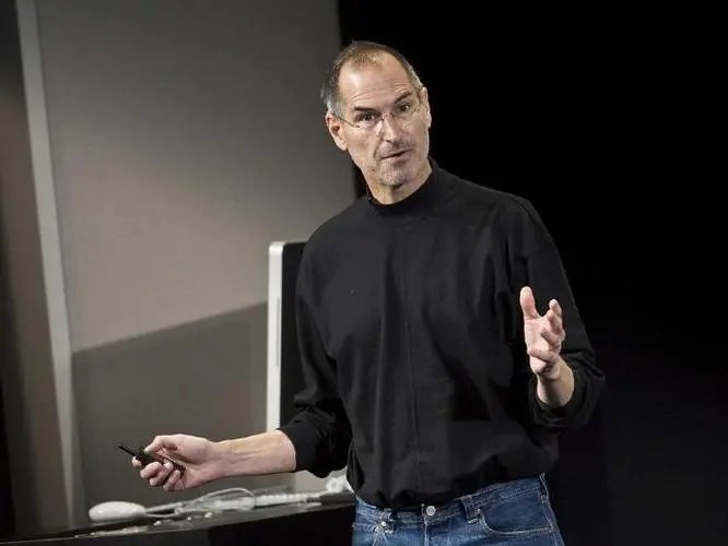 苹果创始人乔布斯逝世10周年,都有哪些名人发文缅怀?