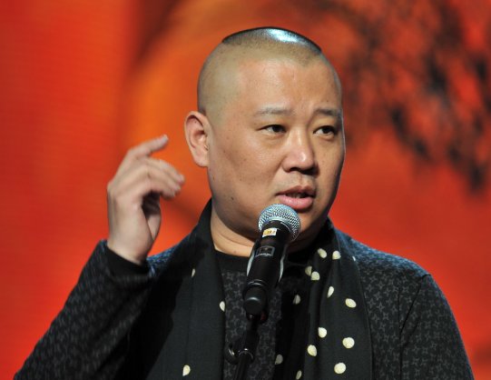 德云社连《笨小孩》都能唱成相声，他们是如何做到的？