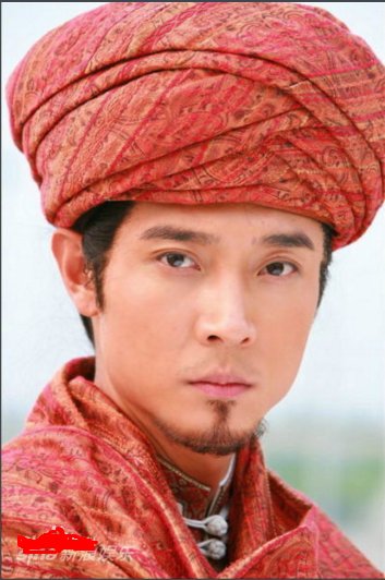 张丹峰在还珠格格里主演的是谁