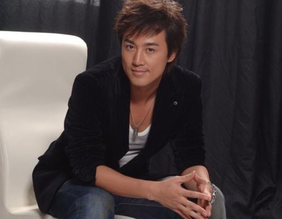 娱乐圈家境显赫的5大明星：不努力就要继承过亿家产，你知道是谁吗？