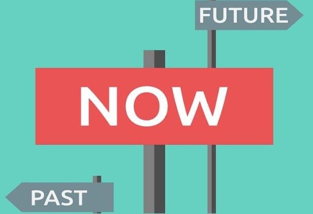 现在进行时英语怎么说？