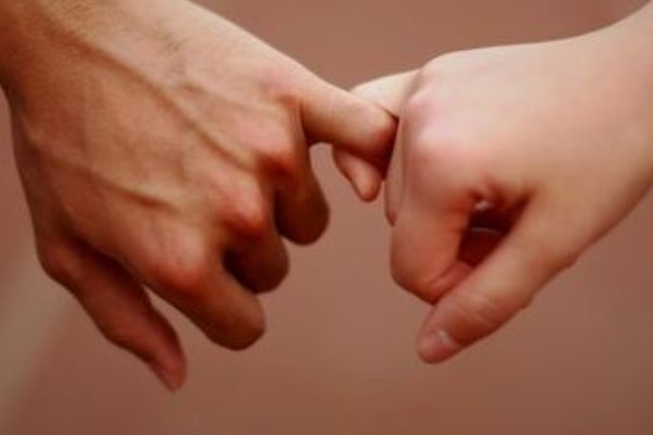 对象说我是人间七月天是什么意思？