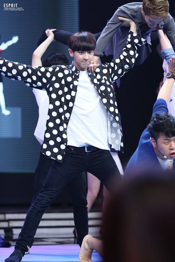 跪求2014一期快乐大本营exo----灿烈 图片【多发几张】