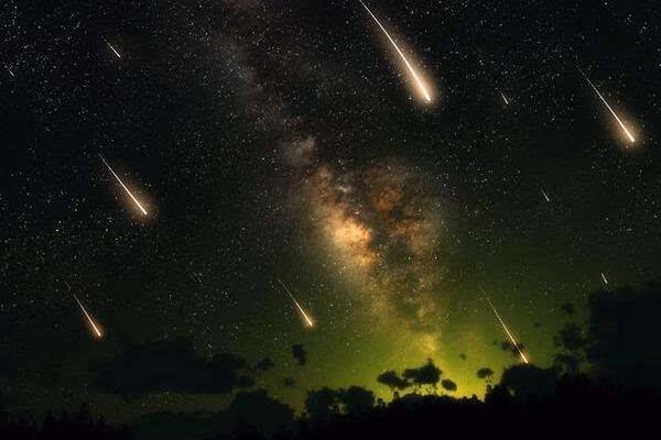 2021年最后一场规模较大的流星雨会在何时迎来?