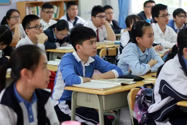 白首无成打一生肖动物