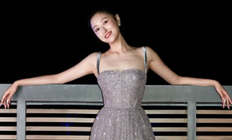 艾佳妮《三十而已》演的谁?