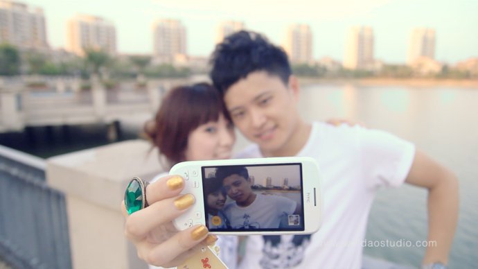 姚铮铮的资料简介