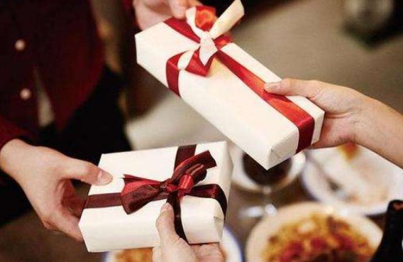 give me还是give it to me