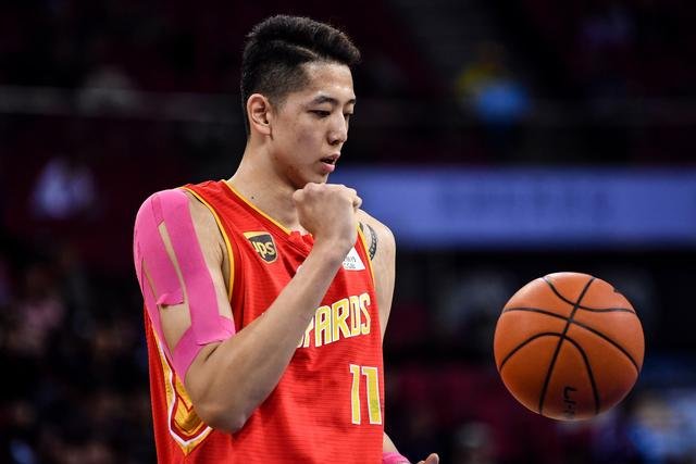 姚明说CBA要给年轻球员机会,你认可姚明的观点吗?