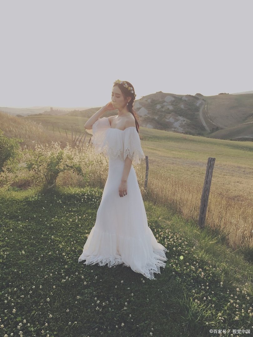 发现曾经自己觉得善良的小姑子，人前一套人后一套，怎么办？