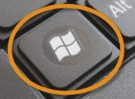 win10如何显示桌面图标？