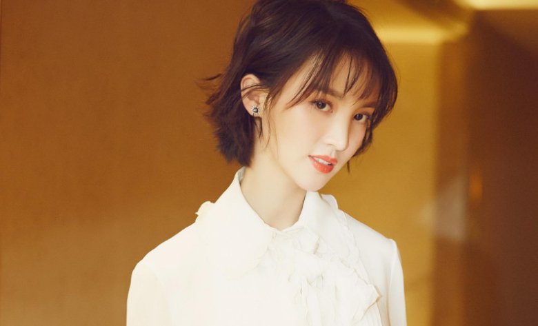 金晨17年怎么了？