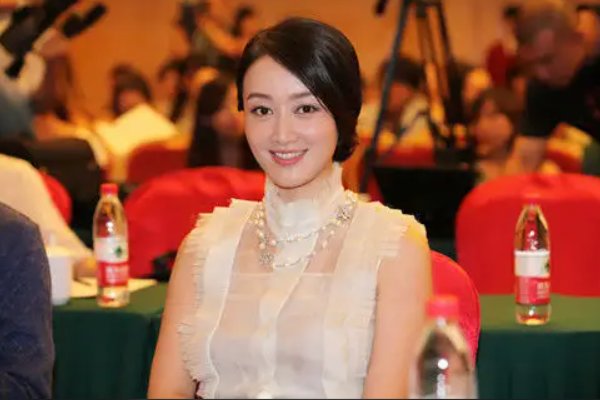 电影《四海》主演是谁